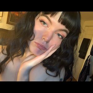 Meet your Posher, Frankiy